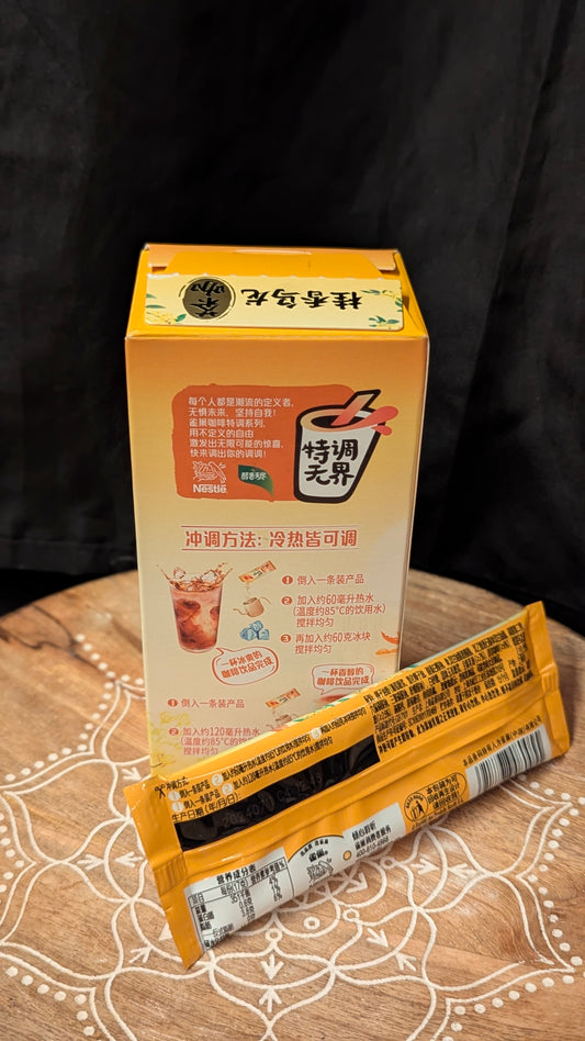 Dein Nescafé 桂香乌龙 (Osmanthus-Oolong) Milchtee-Kaffee-Getränk: